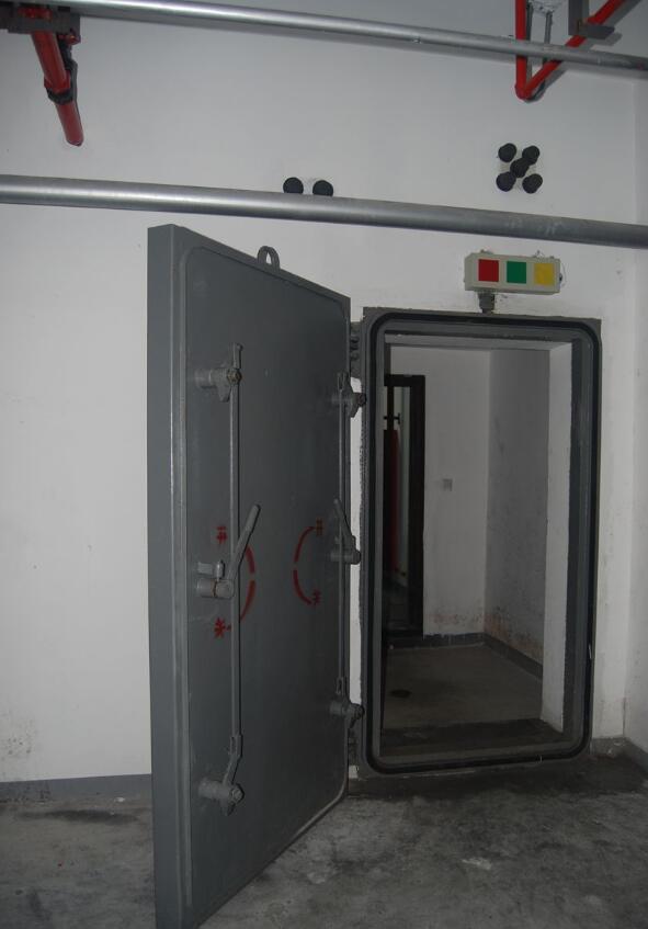 1663755693972352.jpg 1.jpg